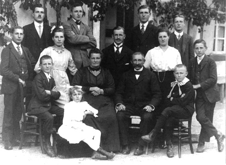 Famille weinzaepflen weinzaepflen